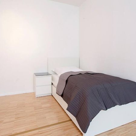 Exclusive 2-Room Souterrain Apartment Nuremberg Luaran gambar