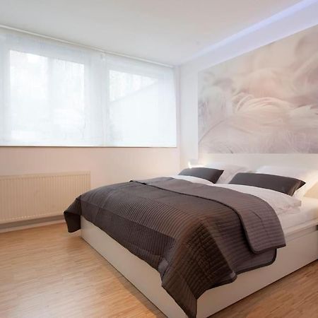 Exclusive 2-Room Souterrain Apartment Nuremberg Luaran gambar