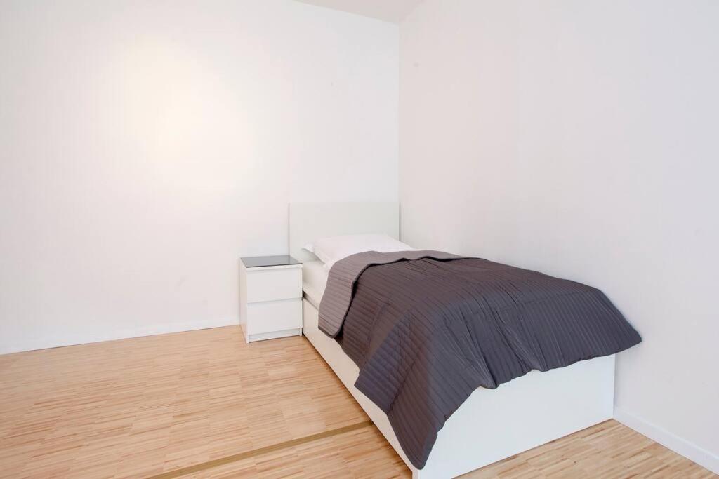 Exclusive 2-Room Souterrain Apartment Nuremberg Luaran gambar
