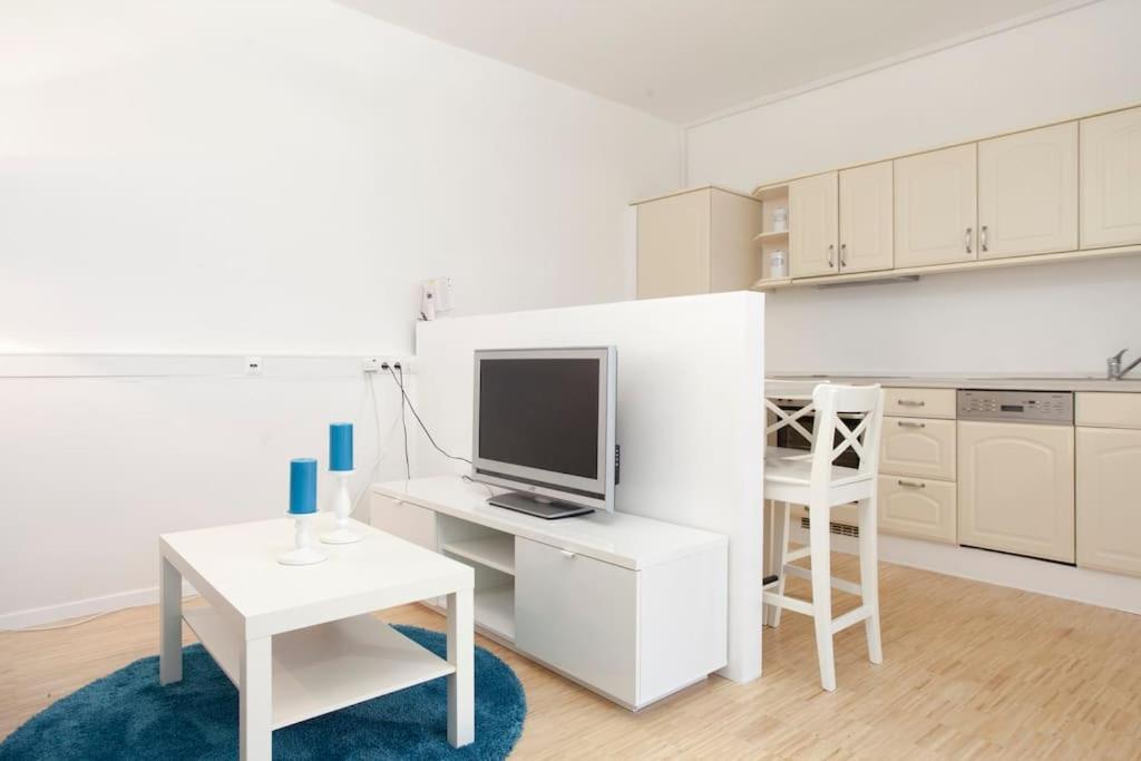 Exclusive 2-Room Souterrain Apartment Nuremberg Luaran gambar