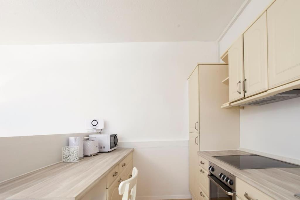 Exclusive 2-Room Souterrain Apartment Nuremberg Luaran gambar